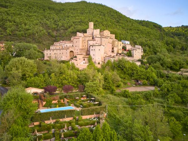 Custodi del Borgo – L’equilibrio di una comunità viva